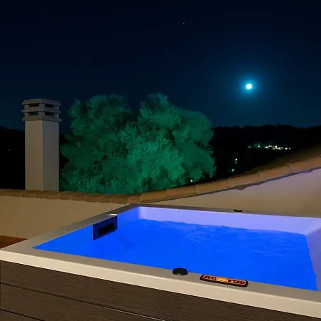 Σπίτι διακοπών Iliopetra House 2 - Corfu Retreat With Jacuzzi